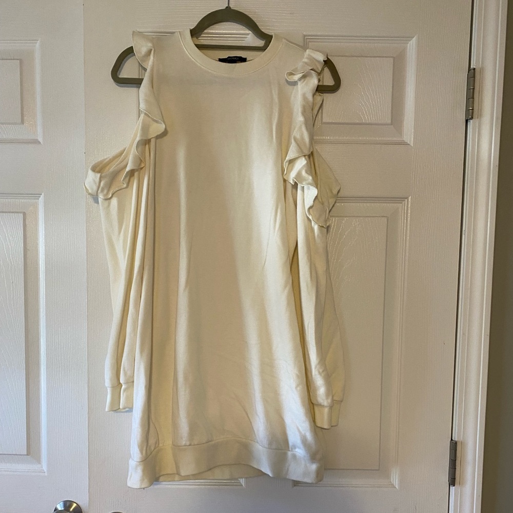 NWOT Forever 21 cold shoulder sweatshirt dress